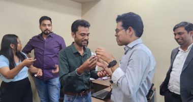Go Live – 𝗟𝗮𝗻𝗱𝗺𝗮𝗿𝗸 𝗖𝗮𝗿𝘀 Go Live – 𝗟𝗮𝗻𝗱𝗺𝗮𝗿𝗸 𝗖𝗮𝗿𝘀
